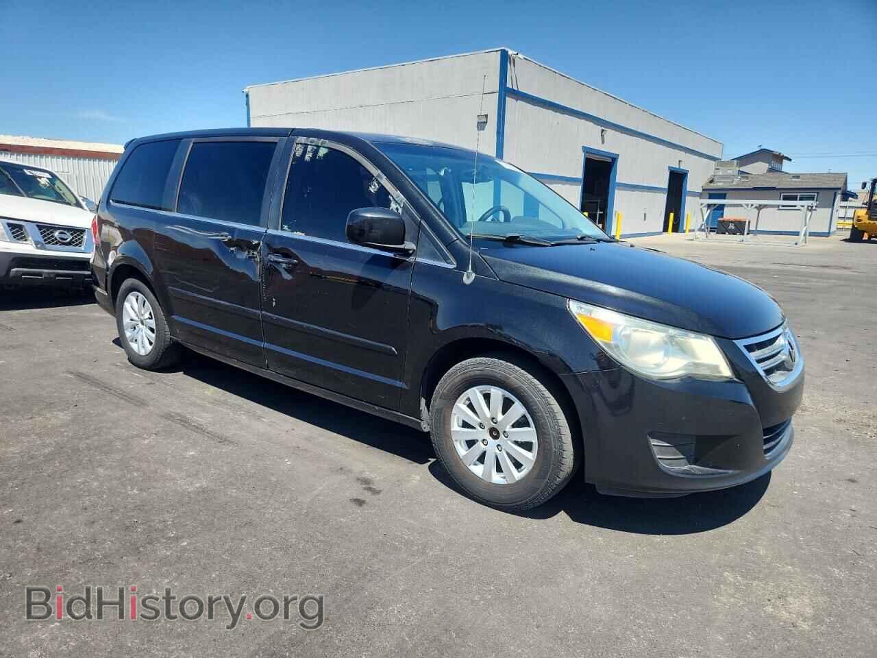 2010 VOLKSWAGEN ROUTAN - VIN: 2V4RW3D10AR199378 - Фото 4