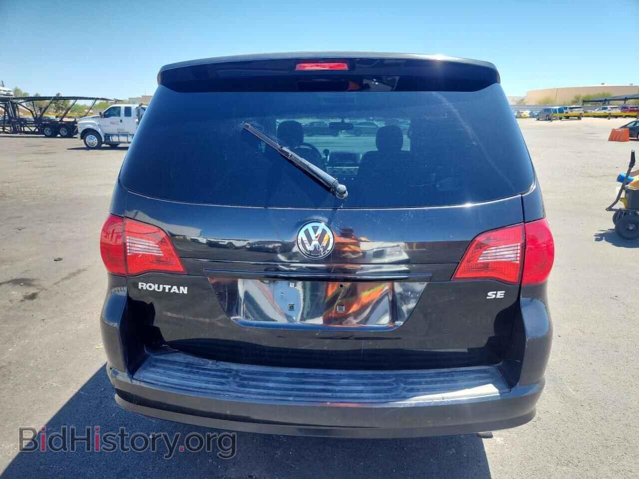2010 VOLKSWAGEN ROUTAN - VIN: 2V4RW3D10AR199378 - Фото 6