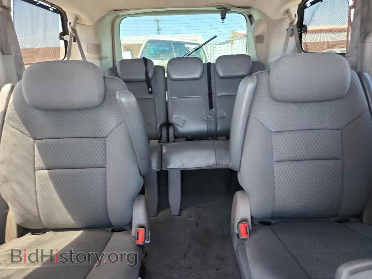 2010 VOLKSWAGEN ROUTAN - VIN: 2V4RW3D10AR199378 - Фото 10