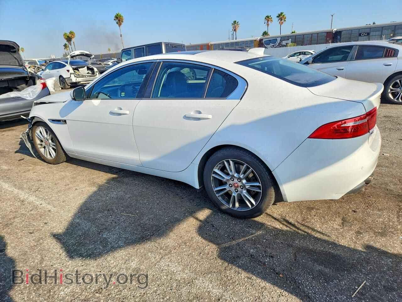 2017 JAGUAR XE - VIN: SAJAD4BG0HA956838 - Photo 2