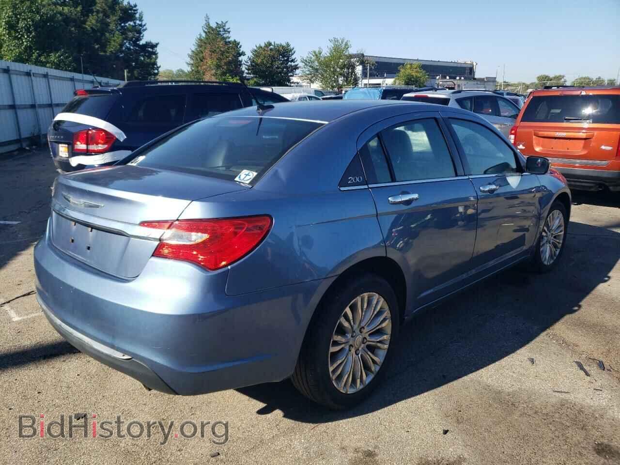 2011 CHRYSLER 200 - VIN: 1C3BC2FBXBN614262 - Фото 3