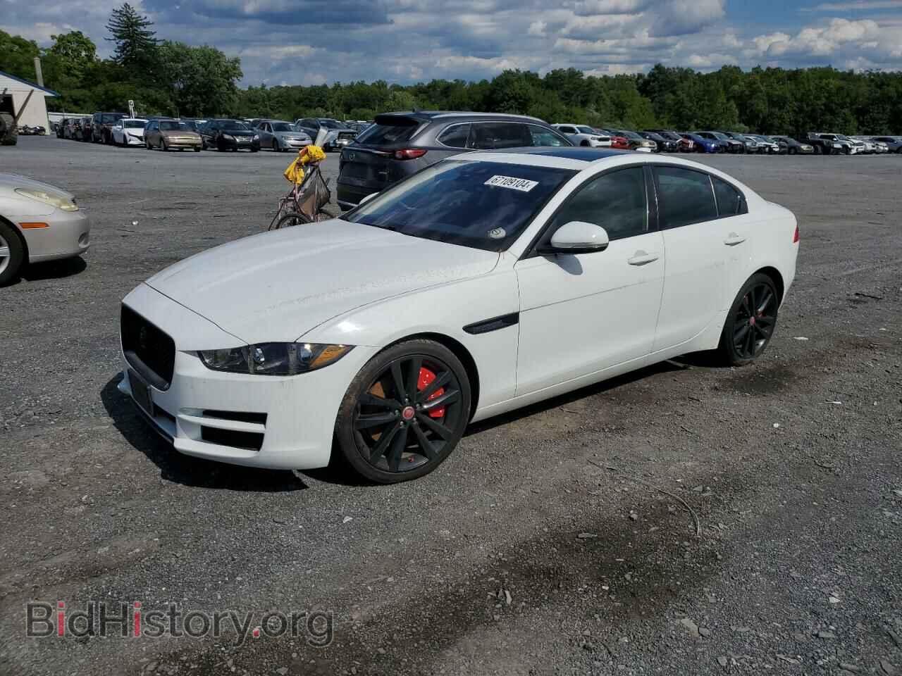 Photo SAJAE4BV4HCP10410 - JAGUAR XE 2017