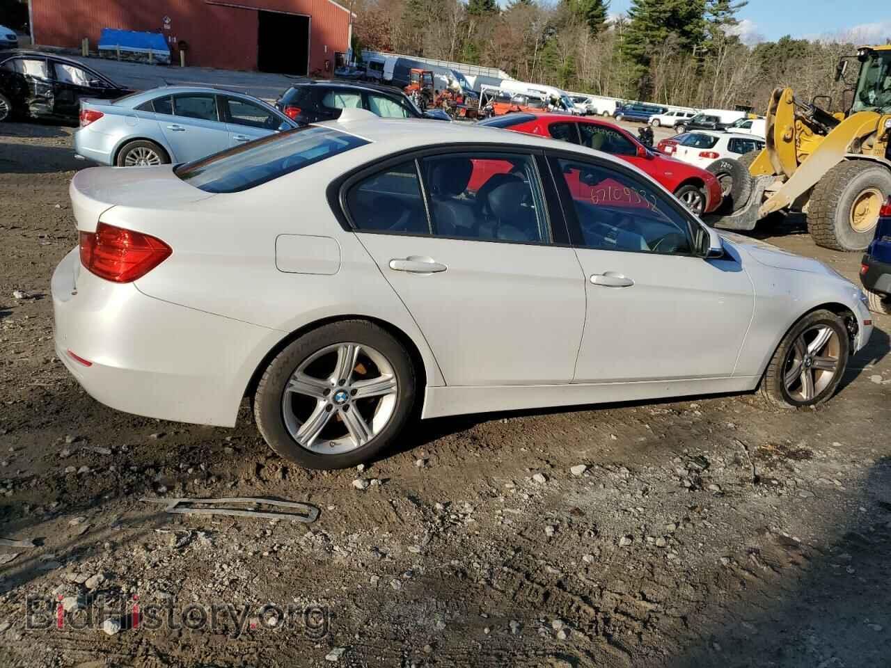2013 BMW 3 SERIES - VIN: WBA3C3C52DF980229 - Фото 3