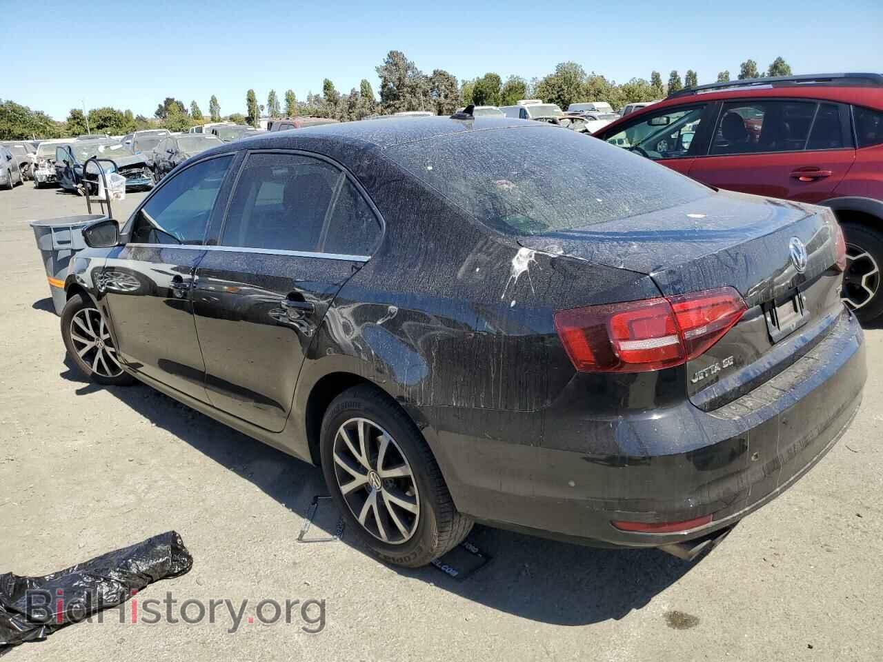2017 VOLKSWAGEN JETTA - VIN: 3VWDB7AJ1HM292761 - Фото 2