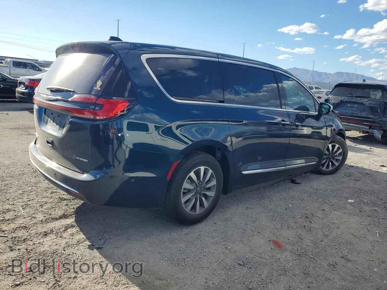 2023 CHRYSLER PACIFICA - VIN: 2C4RC1S73PR630979 - Photo 3