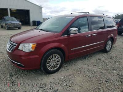 2016 Chrysler MINIVAN Town & COU, красный — VIN 2C4RC1JG4GR112347, Copart