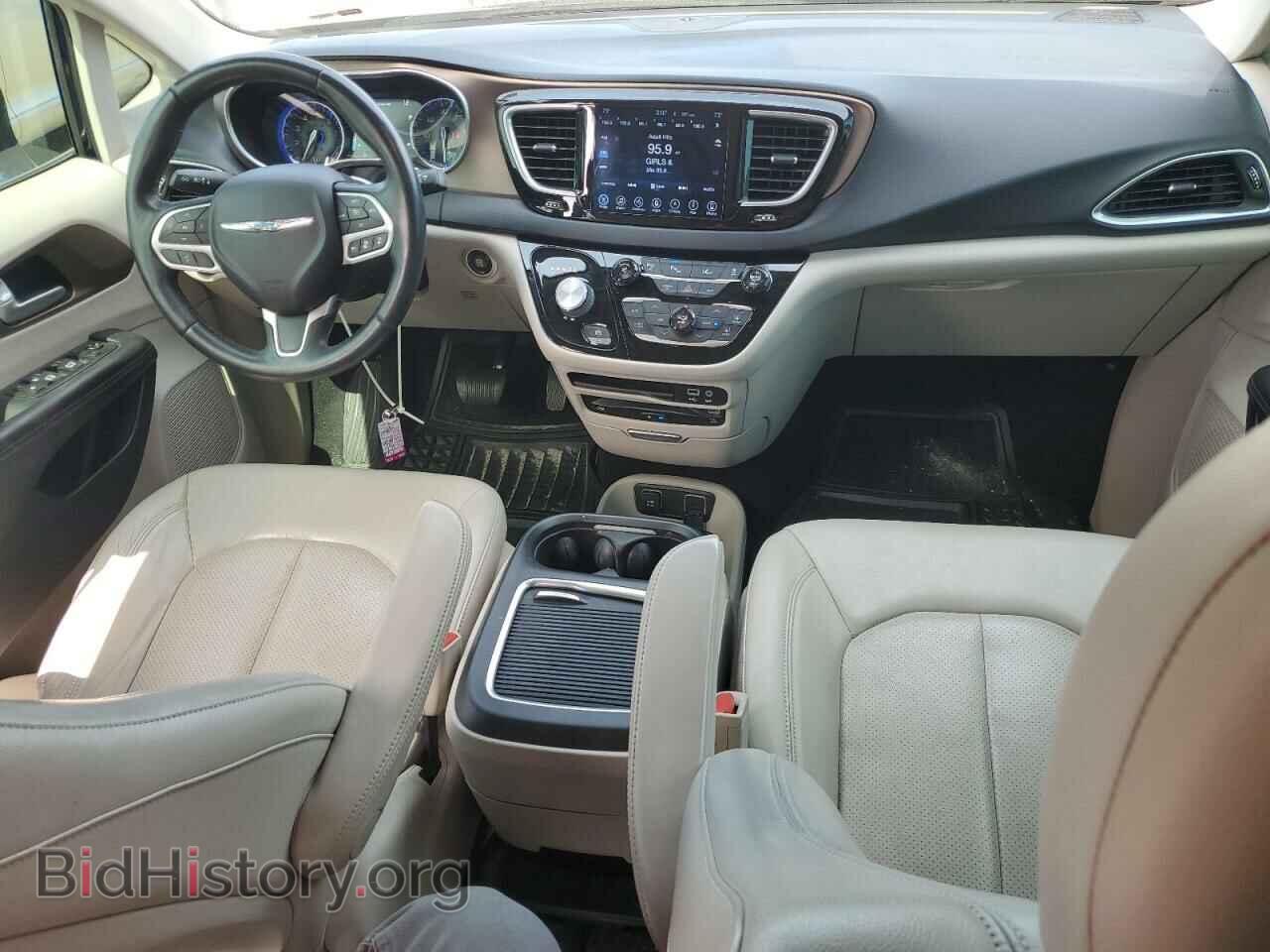 2017 CHRYSLER PACIFICA - VIN: 2C4RC1EG0HR645176 - Photo 8