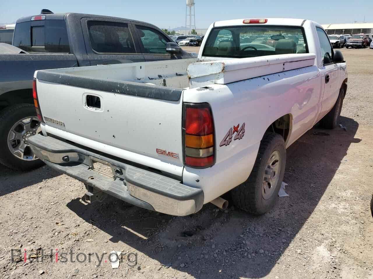 2006 GMC SIERRA - VIN: 3GTEK14VX6G145692 - Фото 3