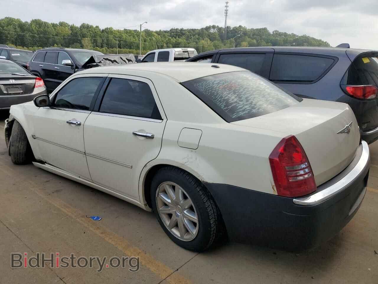 2007 CHRYSLER 300 - VIN: 2C3KA63H37H804538 - Фото 2