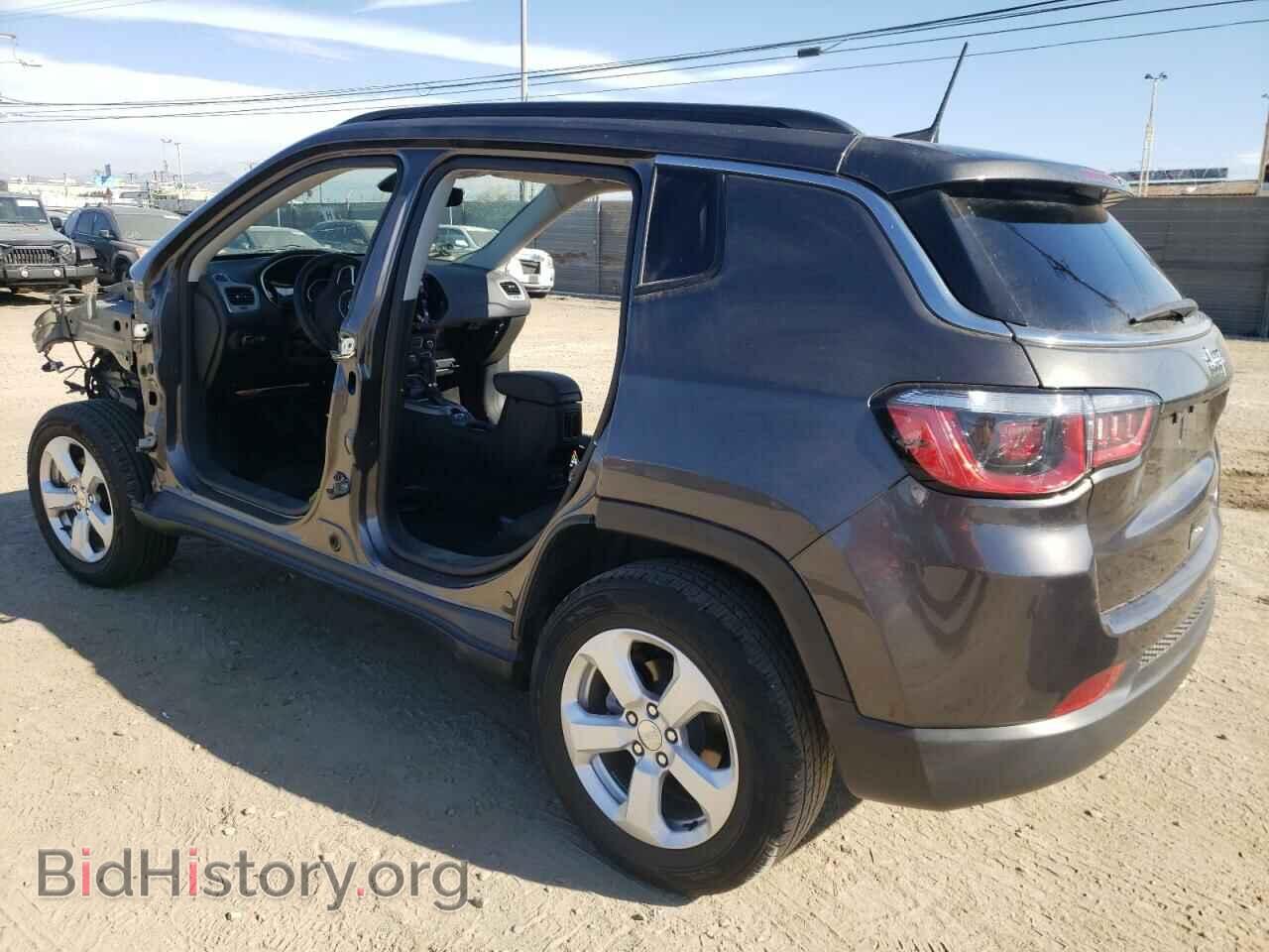 2017 JEEP COMPASS - VIN: 3C4NJCBBXHT605905 - Photo 2
