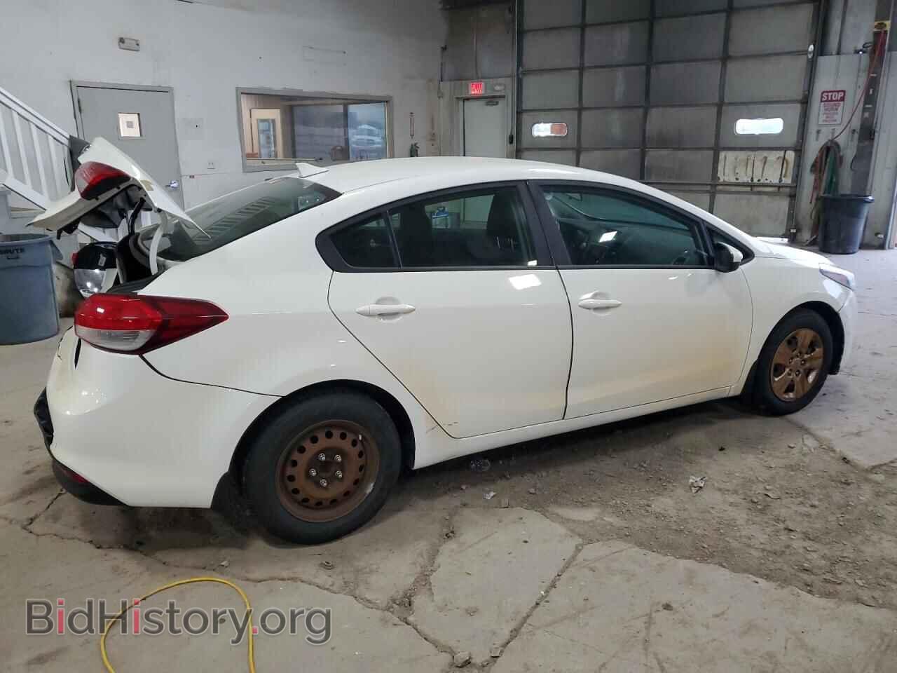 2017 KIA FORTE - VIN: 3KPFK4A78HE047819 - Фото 3