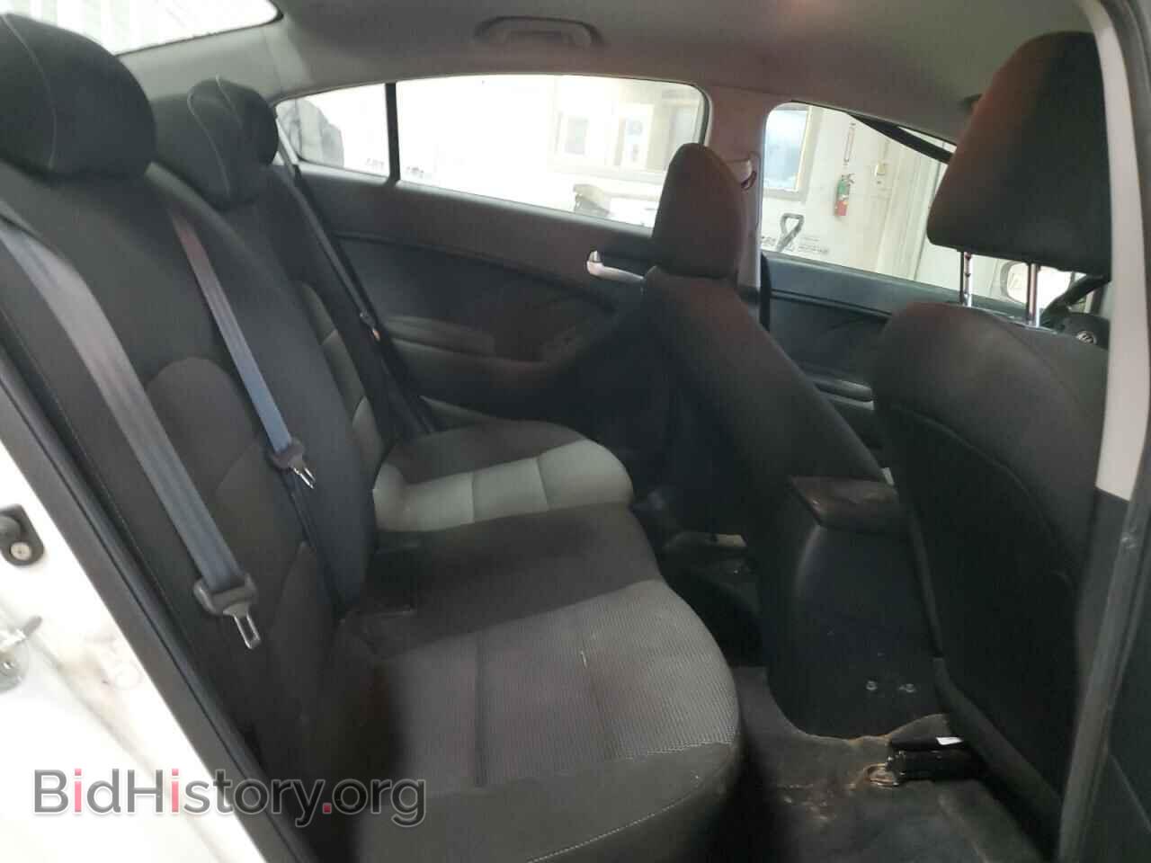 2017 KIA FORTE - VIN: 3KPFK4A78HE047819 - Фото 10