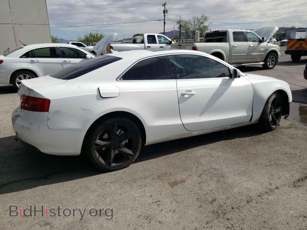 2010 AUDI A5 - VIN: WAULFAFR8AA007679 - Фото 3
