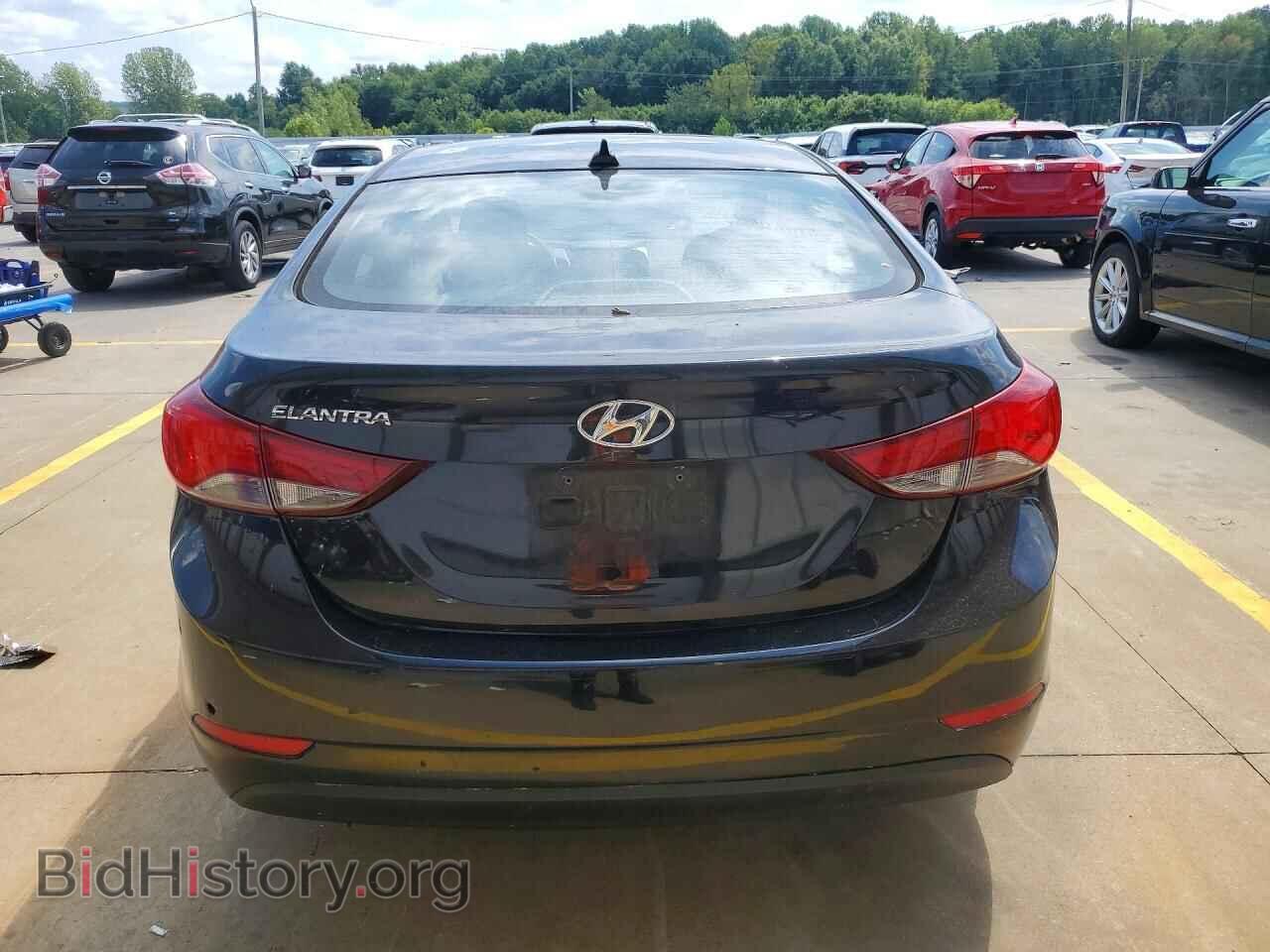 2016 HYUNDAI ELANTRA - VIN: 5NPDH4AE4GH793621 - Фото 6