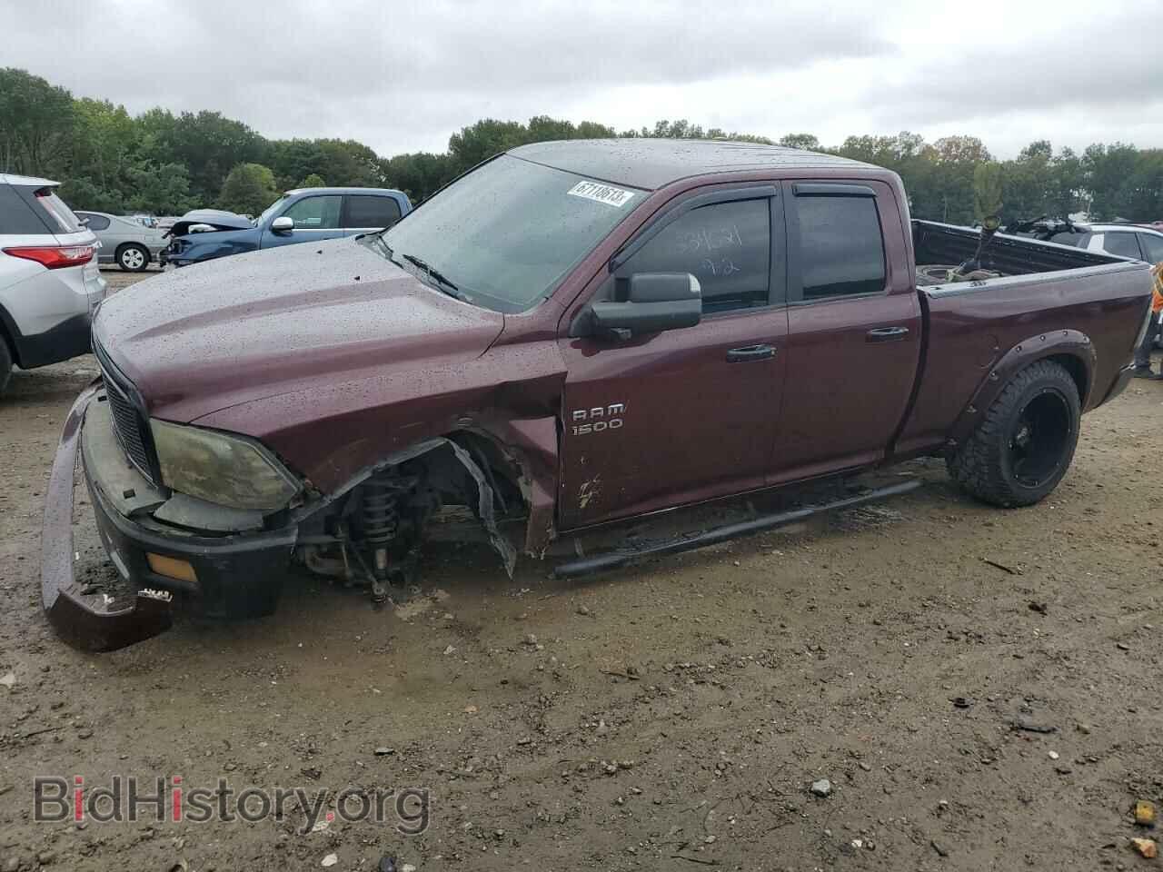 Photo 1D7RV1GT0BS617944 - DODGE All Models 2011