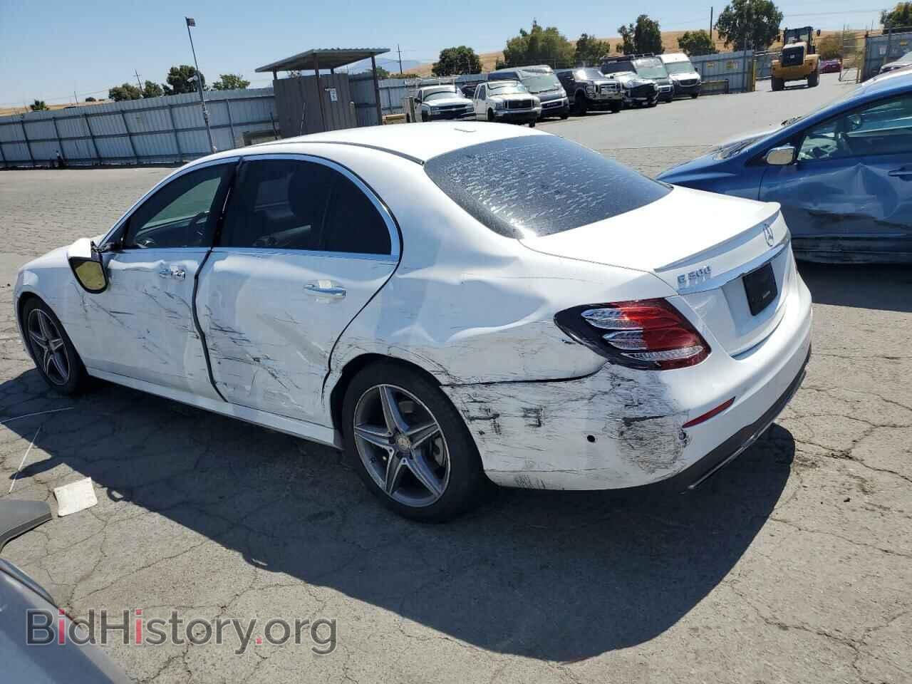 2017 MERCEDES-BENZ E-CLASS - VIN: WDDZF4JB3HA091368 - Фото 2