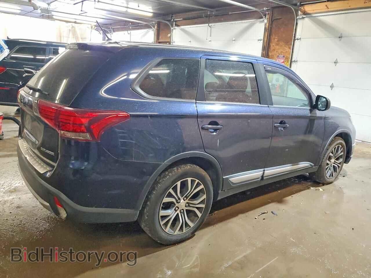 2016 MITSUBISHI OUTLANDER - VIN: JA4AZ3A36GZ038076 - Фото 3