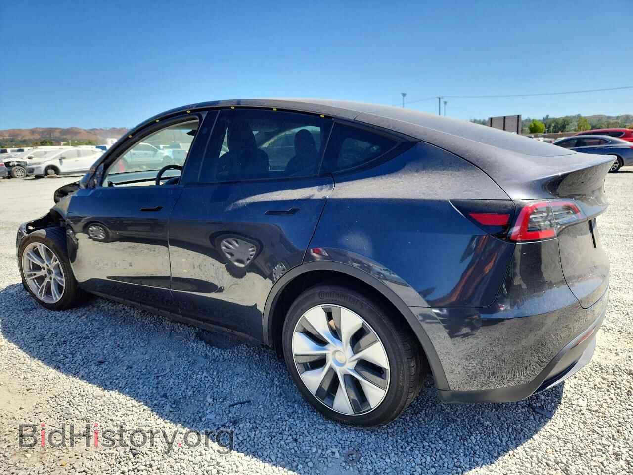 2024 TESLA MODEL Y - VIN: 7SAYGAEE8RF004114 - Photo 2