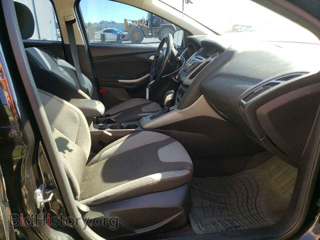 2012 FORD FOCUS - VIN: 1FAHP3F22CL412745 - Photo 5