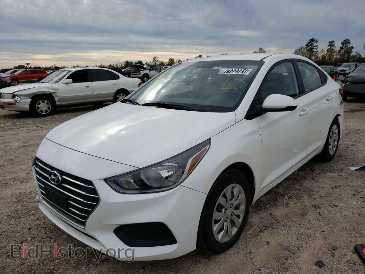 2019 HYUNDAI ACCENT - VIN: 3KPC24A31KE072293 - Фото 2
