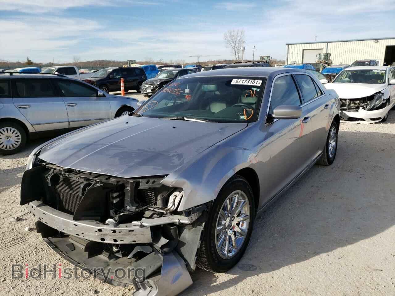 2014 CHRYSLER 300 - VIN: 2C3CCAAG3EH330356 - Фото 2