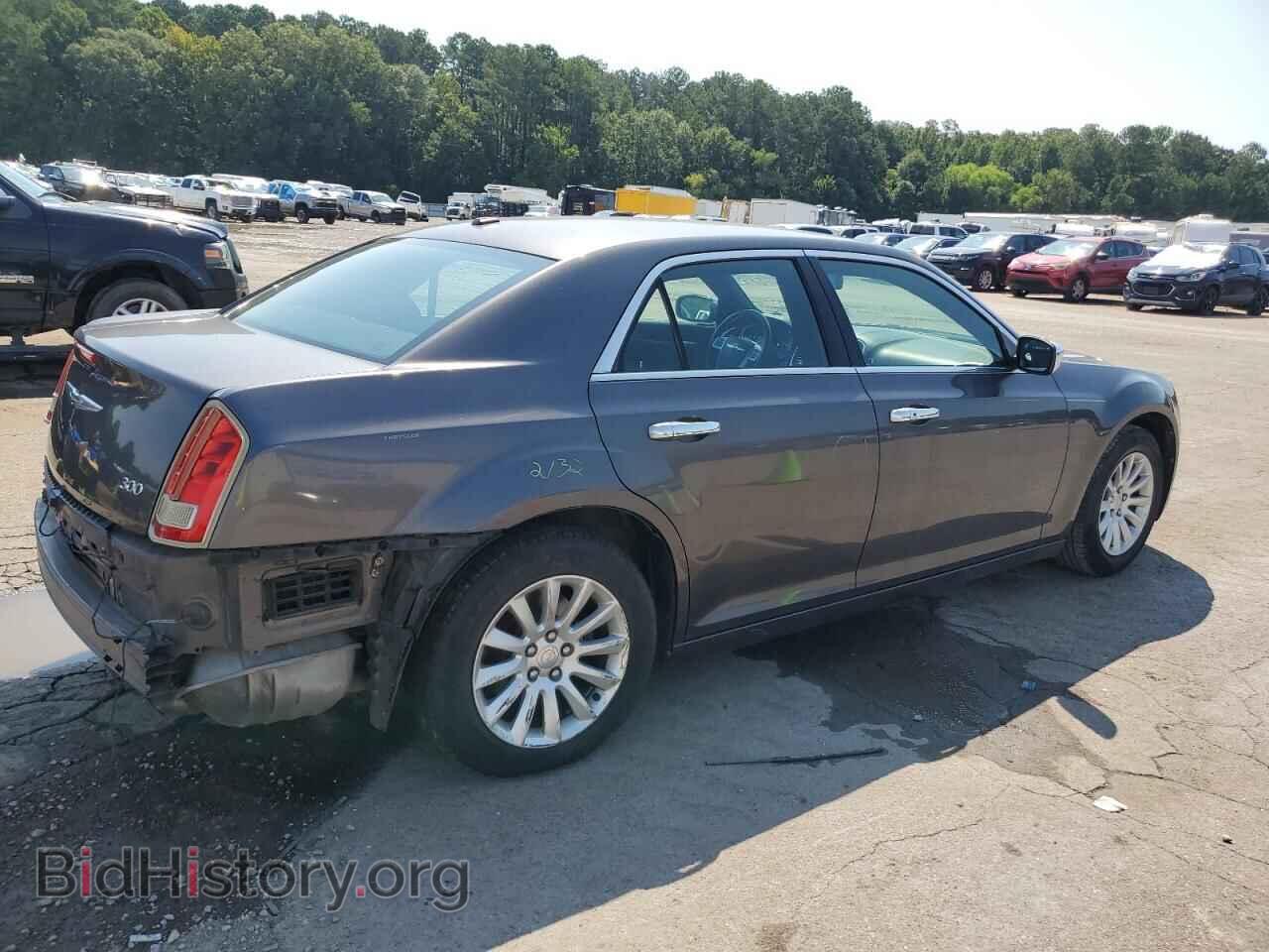 2013 CHRYSLER 300 - VIN: 2C3CCAAG1DH574697 - Фото 3