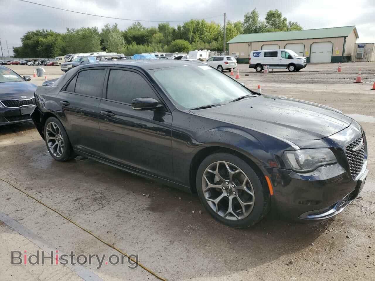 2016 CHRYSLER 300 - VIN: 2C3CCABT2GH182196 - Фото 4