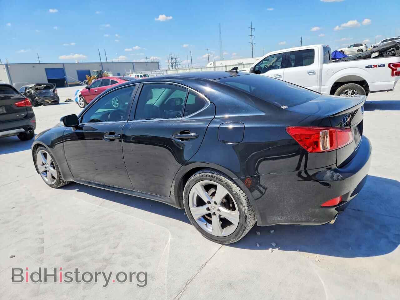 2011 LEXUS IS - VIN: JTHBF5C27B5138950 - Фото 2