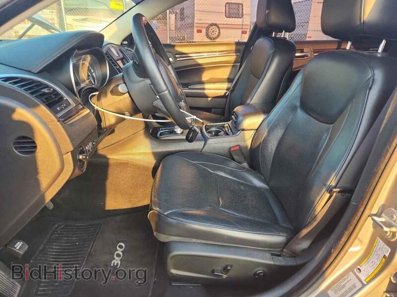 2015 Chrysler 300 (VIN 2C3CCAEG1FH760236) — photo 7 of 13