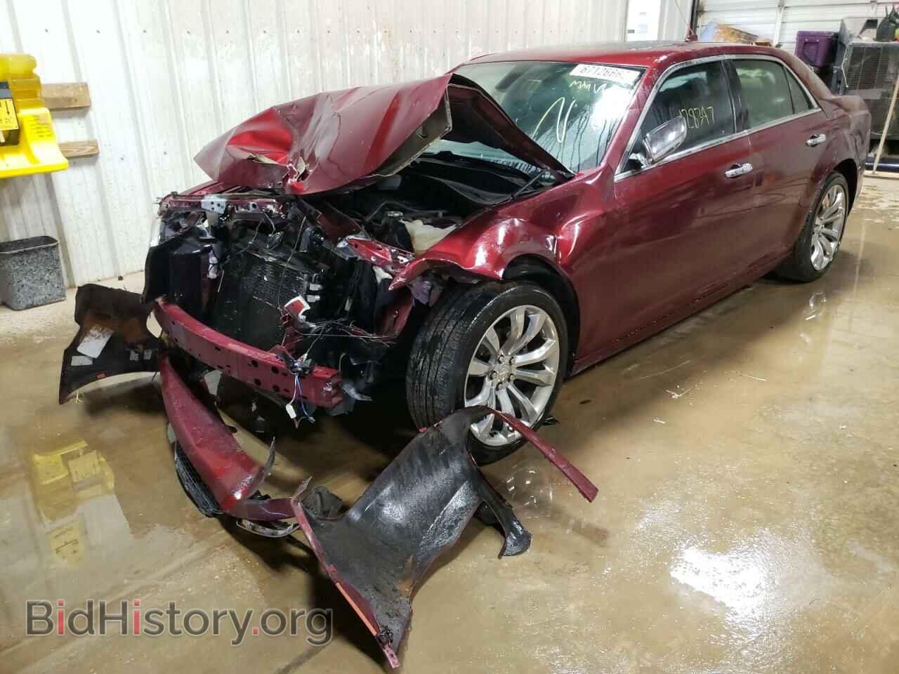 2019 CHRYSLER 300 - VIN: 2C3CCAEG1KH534238 - Фото 2
