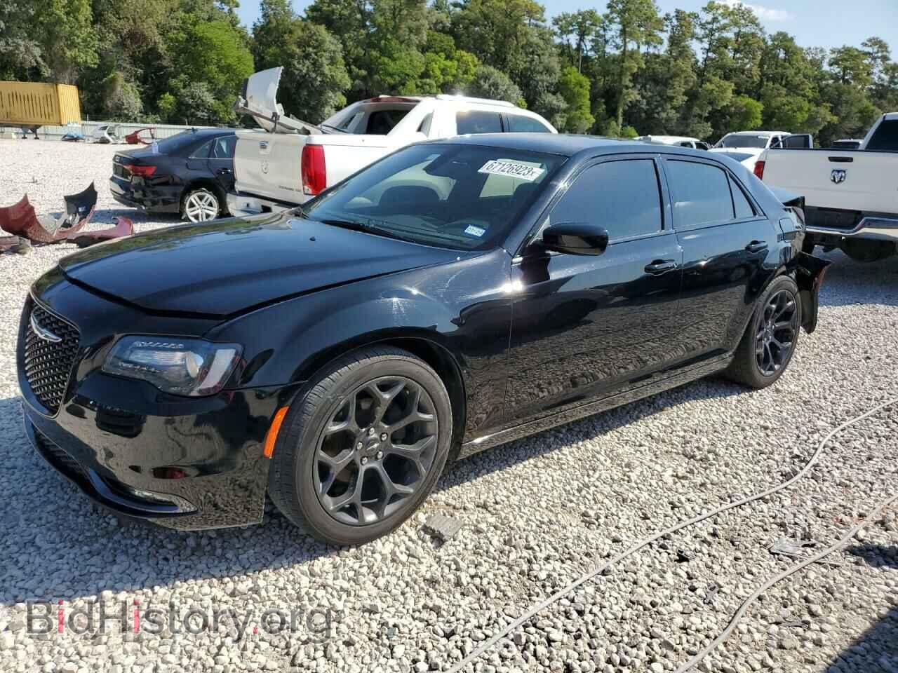 Фотография 2C3CCABG3KH516649 - CHRYSLER 300 2019