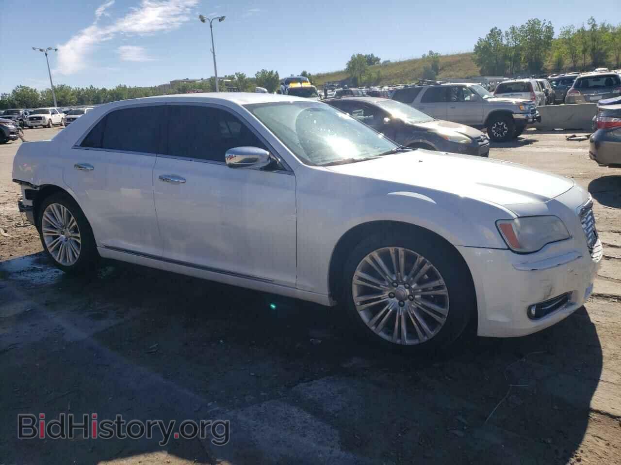 2011 CHRYSLER 300 - VIN: 2C3CA5CG8BH563056 - Фото 4