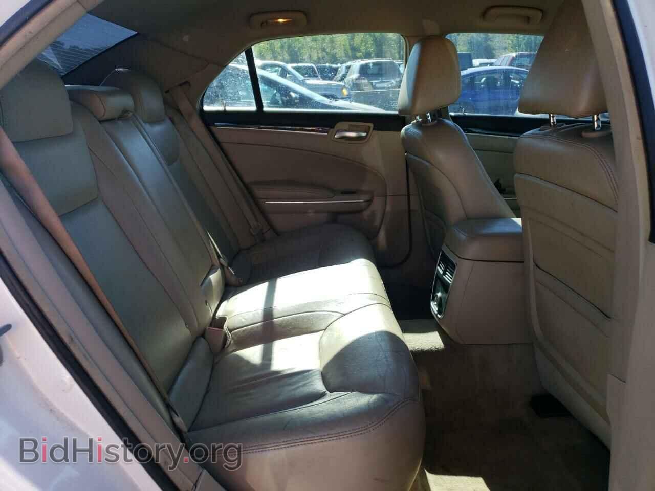 2011 CHRYSLER 300 - VIN: 2C3CA5CG8BH563056 - Фото 10