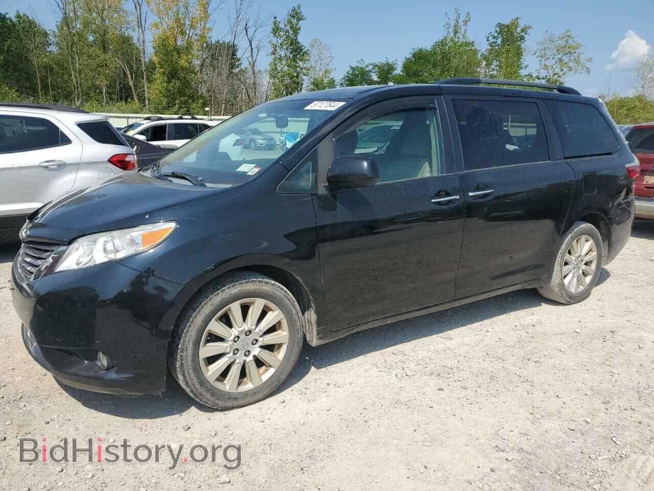 Photo 5TDDK3DC3FS112704 - TOYOTA All Models 2015