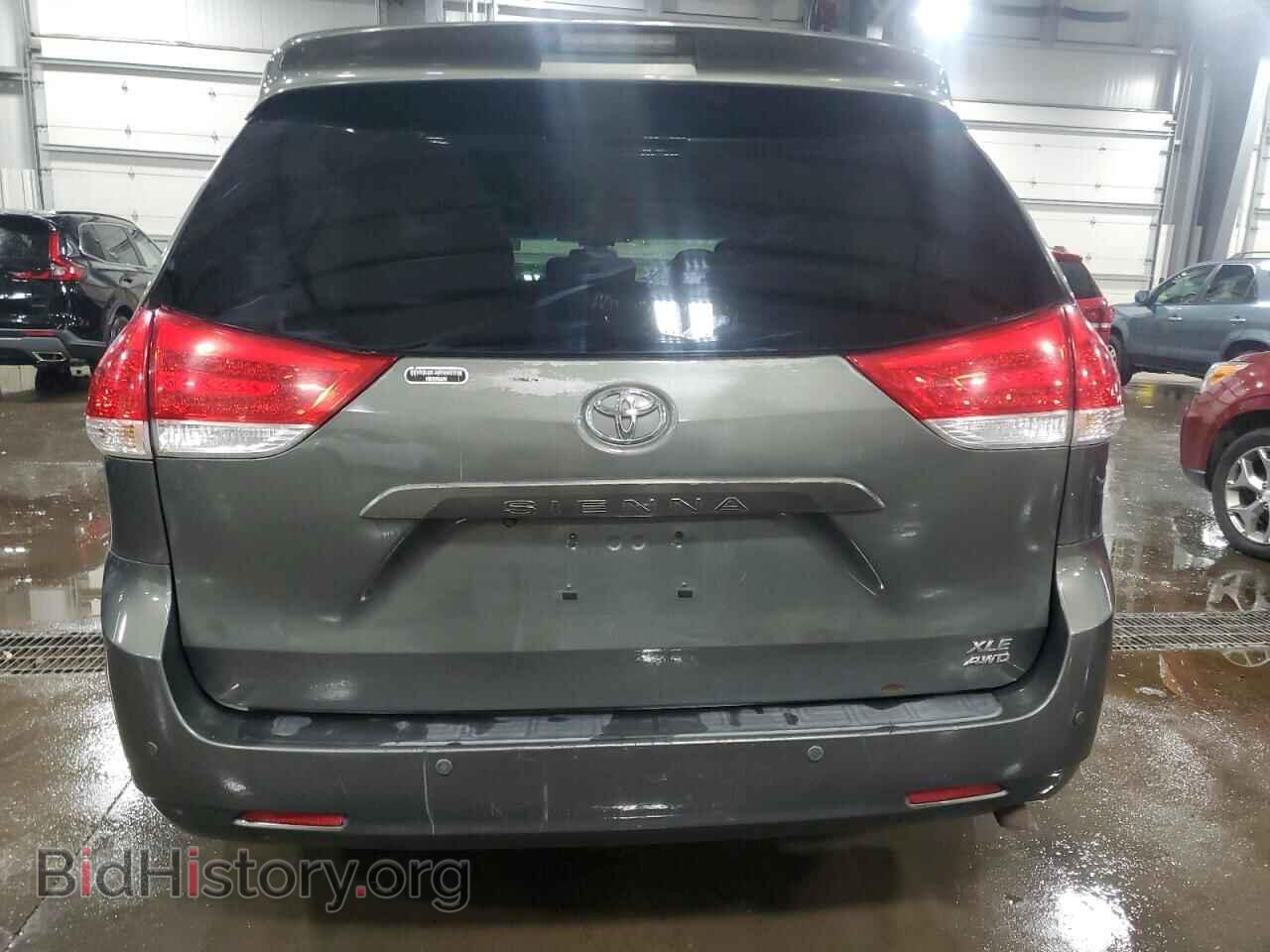 2011 TOYOTA All Models - VIN: 5TDDK3DC6BS001090 - Фото 6