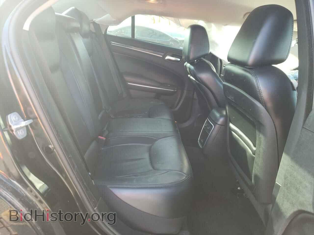 2016 CHRYSLER 300 - VIN: 2C3CCAAG6GH147939 - Фото 6