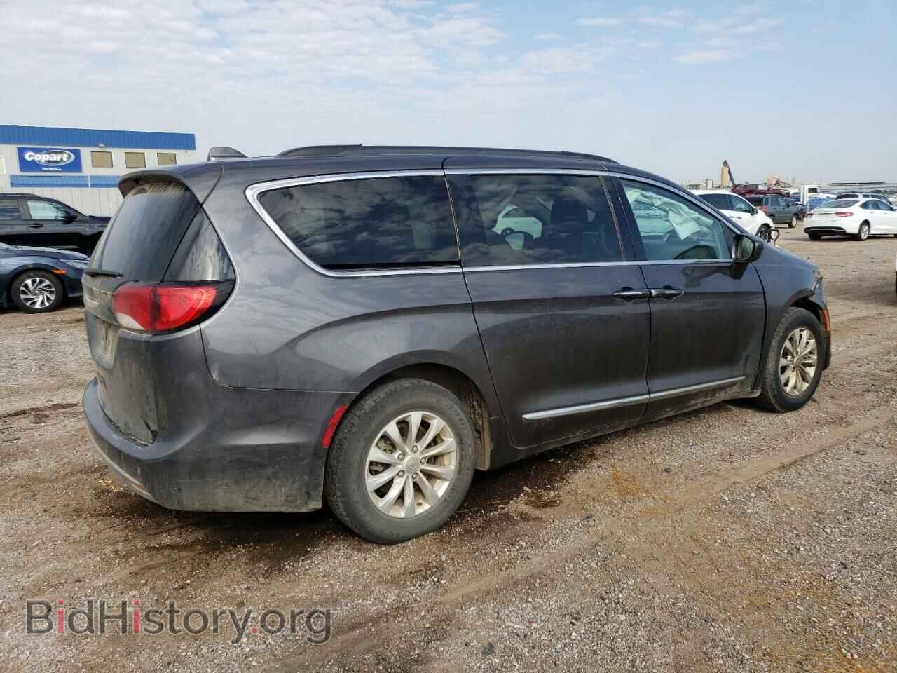 2017 CHRYSLER PACIFICA - VIN: 2C4RC1BG4HR642320 - Photo 3