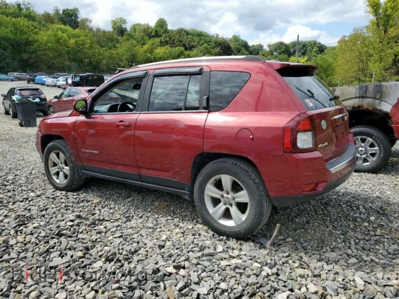 2015 Jeep COMPASS (VIN 1C4NJDEB5FD290757) — photo 2 of 13