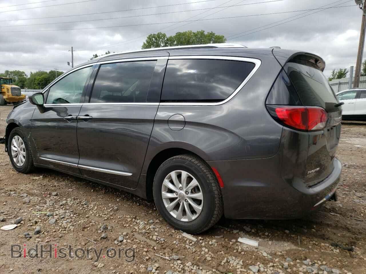 2018 CHRYSLER PACIFICA - VIN: 2C4RC1EG8JR261040 - Фото 2
