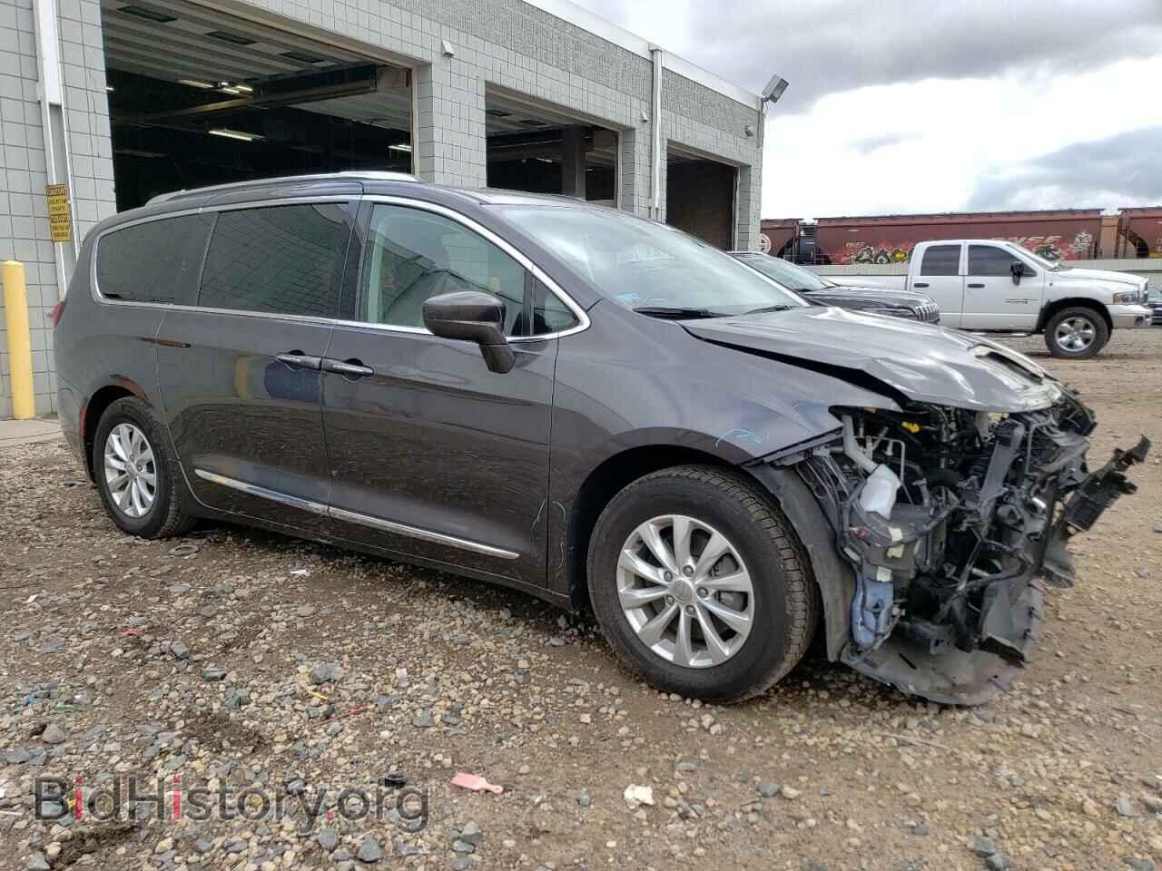 2018 CHRYSLER PACIFICA - VIN: 2C4RC1EG8JR261040 - Фото 4