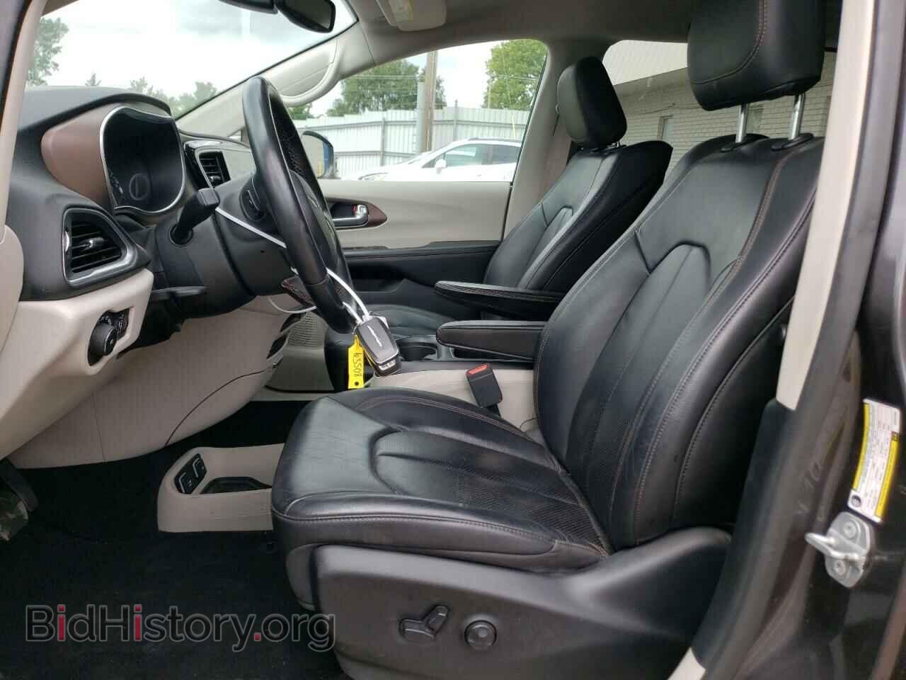 2018 CHRYSLER PACIFICA - VIN: 2C4RC1EG8JR261040 - Фото 7