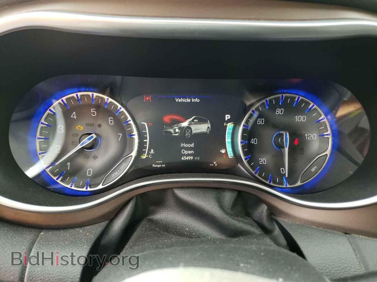 2018 CHRYSLER PACIFICA - VIN: 2C4RC1EG8JR261040 - Фото 9