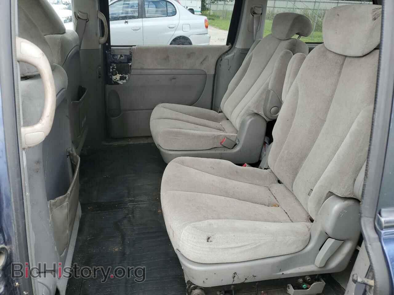 2007 KIA All Models - VIN: KNDMB233676105873 - Фото 11