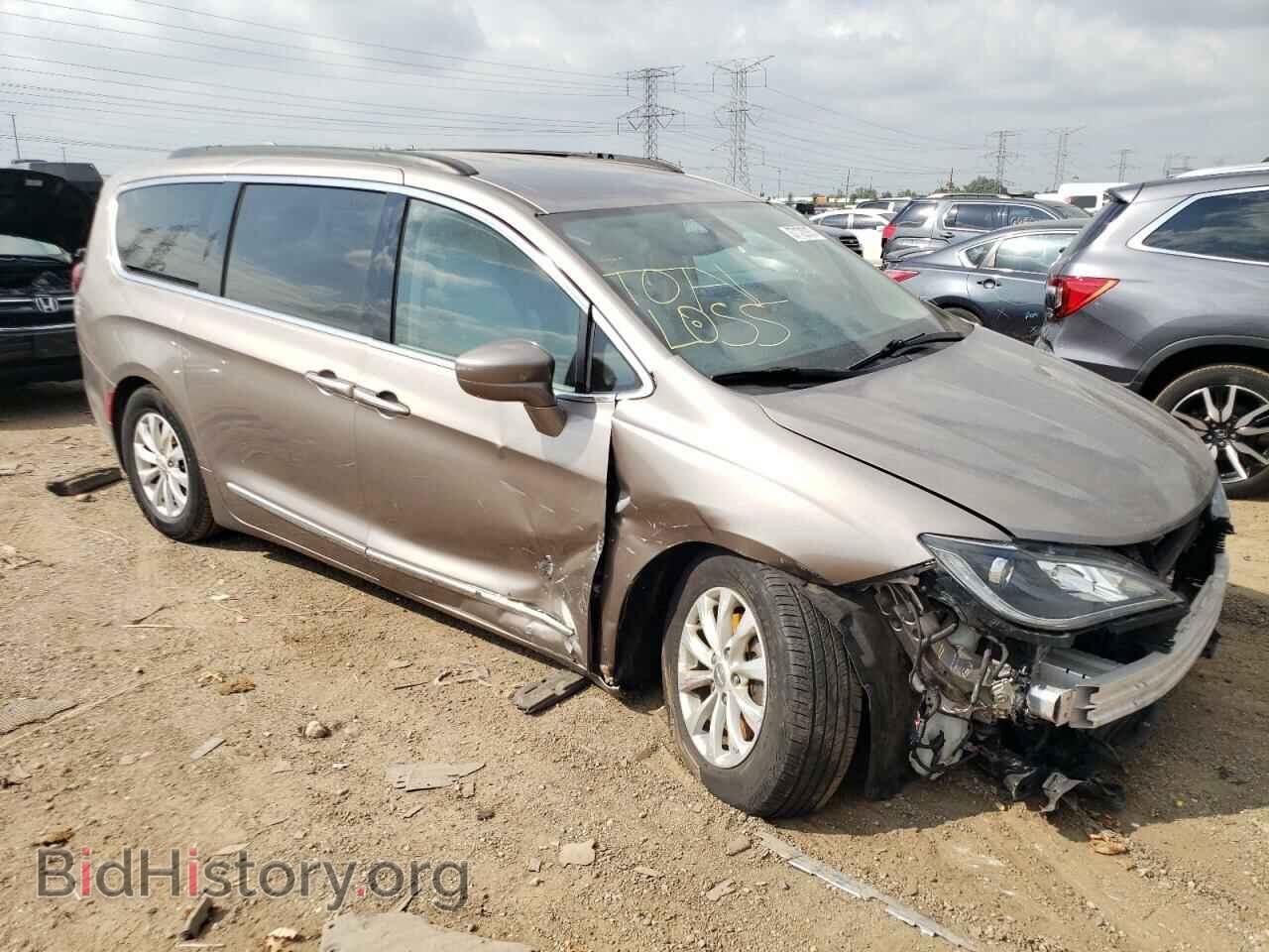 2017 CHRYSLER PACIFICA - VIN: 2C4RC1BG8HR537957 - Photo 4