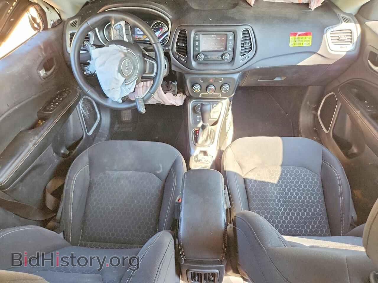 2018 JEEP COMPASS - VIN: 3C4NJDABXJT207722 - Фото 8