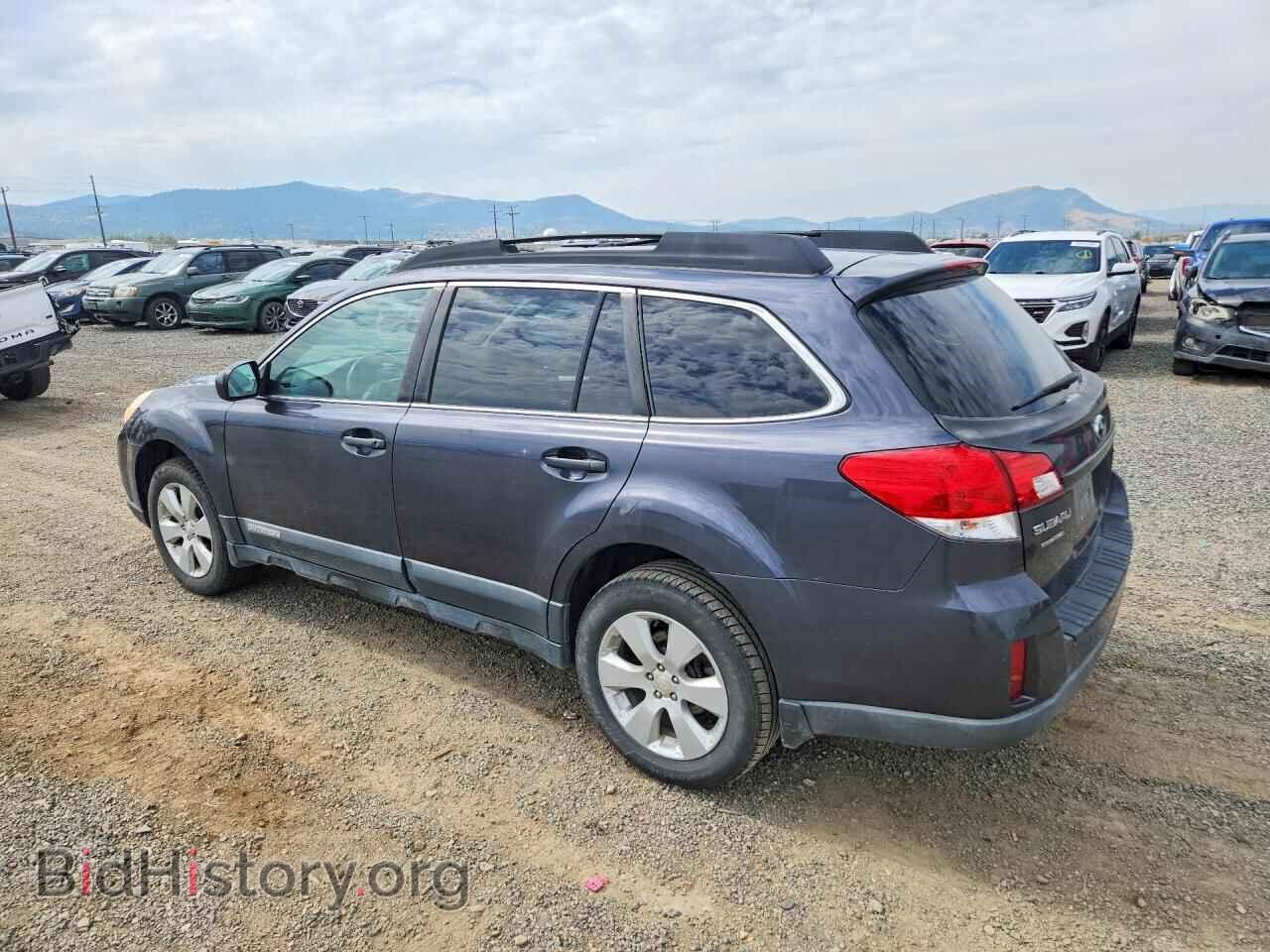 2011 SUBARU OUTBACK - VIN: 4S4BRBCC1B3379149 - Photo 2