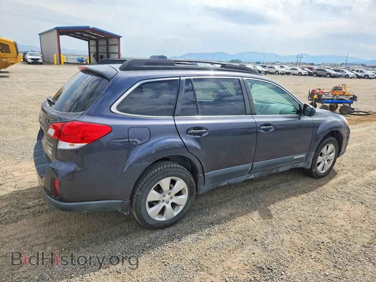 2011 SUBARU OUTBACK - VIN: 4S4BRBCC1B3379149 - Photo 3