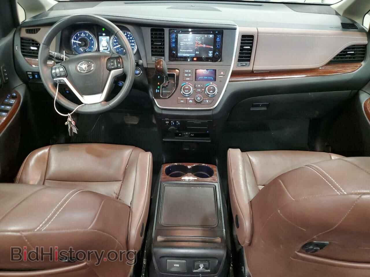 2017 TOYOTA All Models - VIN: 5TDDZ3DC2HS153453 - Фото 8