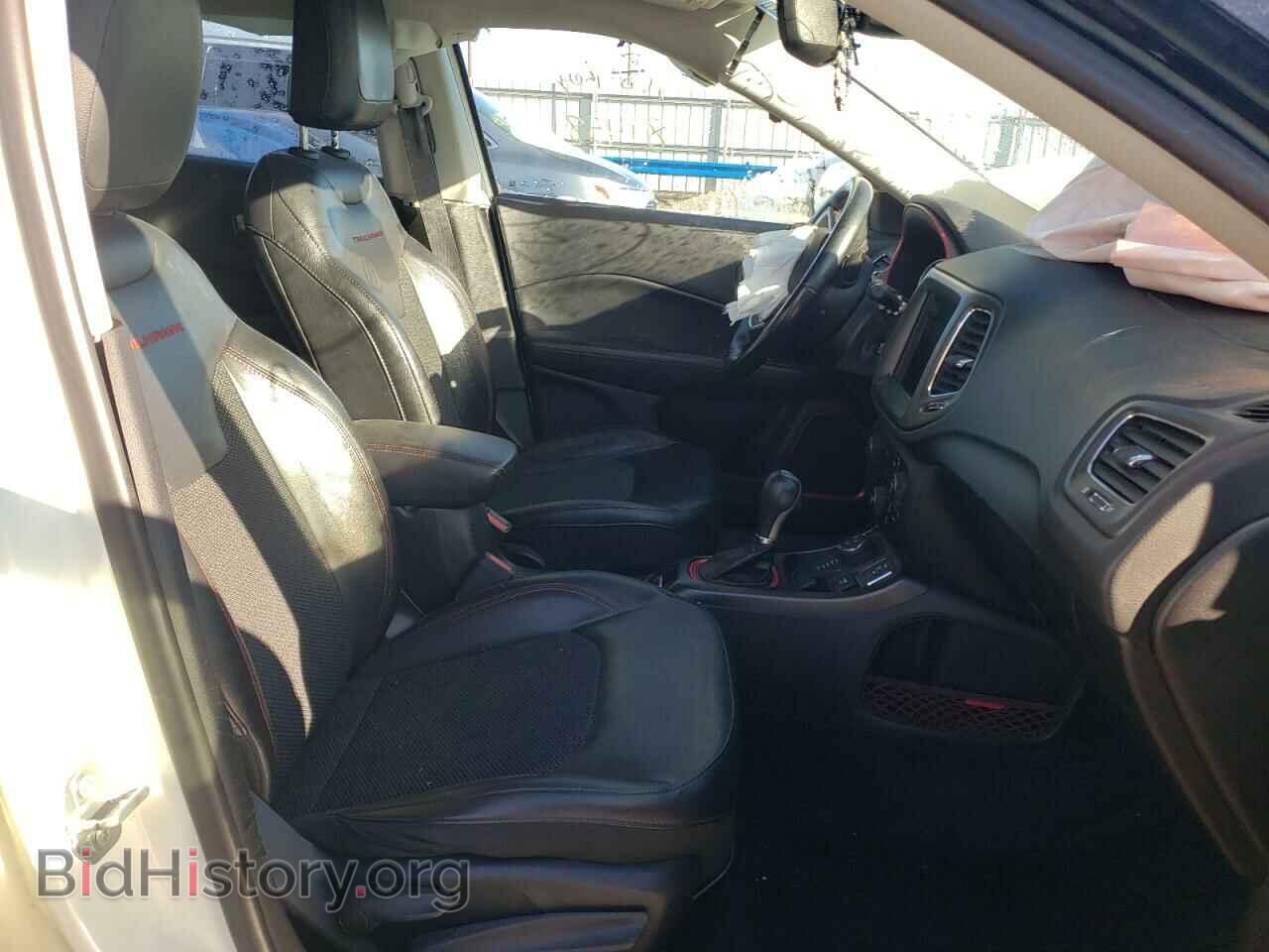 2019 JEEP COMPASS - VIN: 3C4NJDDB5KT668694 - Фото 5
