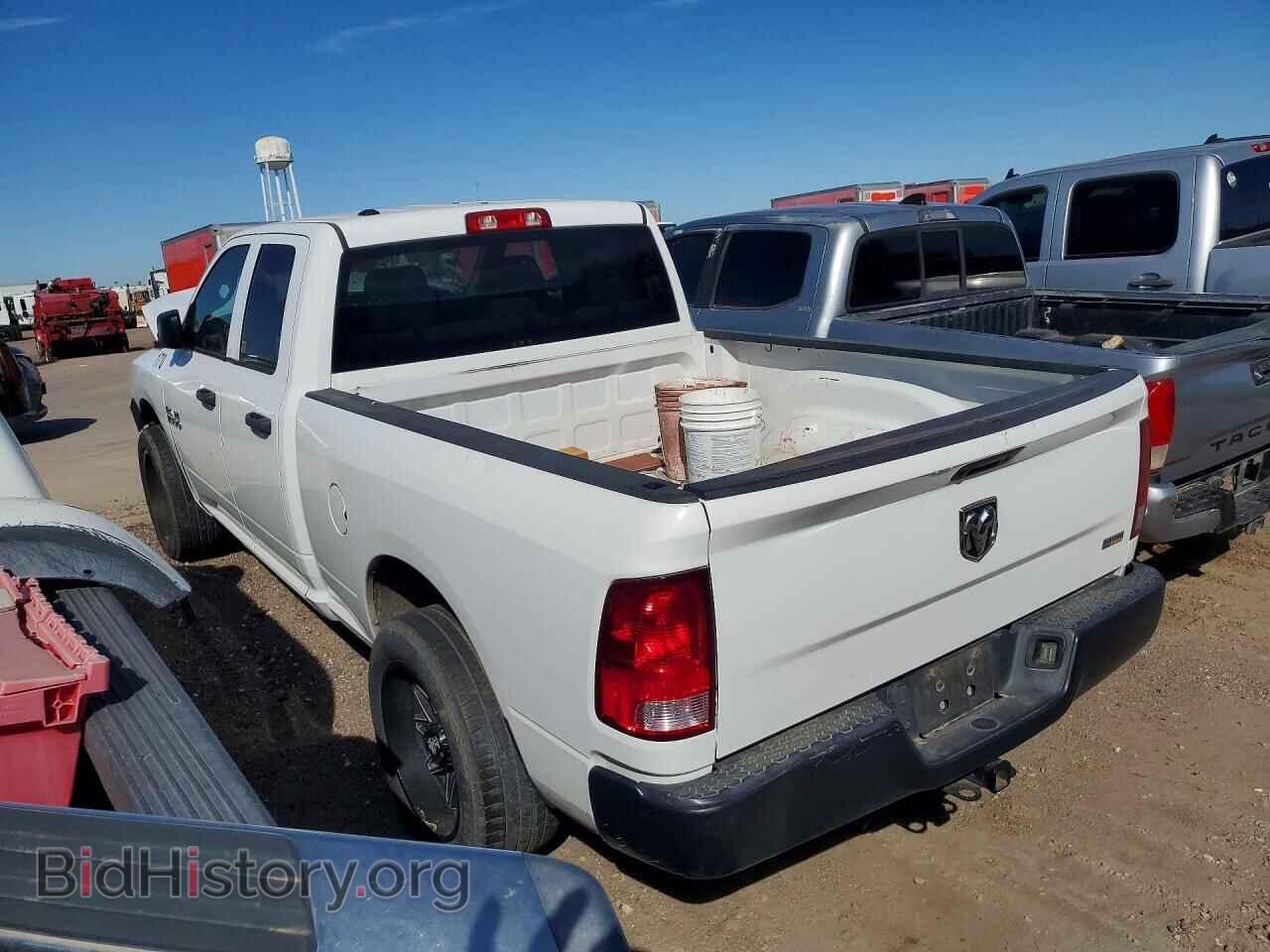 2018 RAM 1500 - VIN: 1C6RR6FG3JS283916 - Photo 2